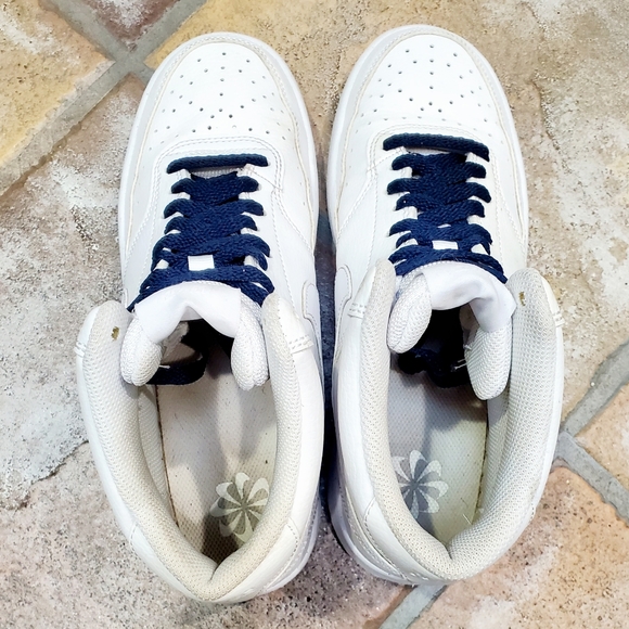 Nike Air Force 1 - Picture 4 of 6